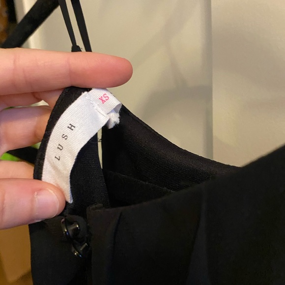 Nordstrom Lush high-neck mini dress - Picture 4 of 6